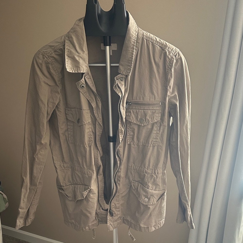 LOFT Men's Tan Field Jacket with Multiple Pockets